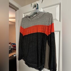 Maurices hoodie top in large